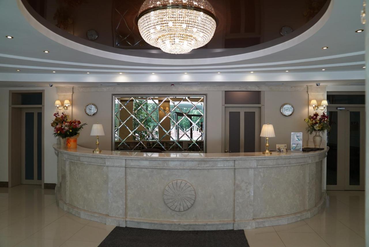 Mercury Hotel Kharkov Ngoại thất bức ảnh