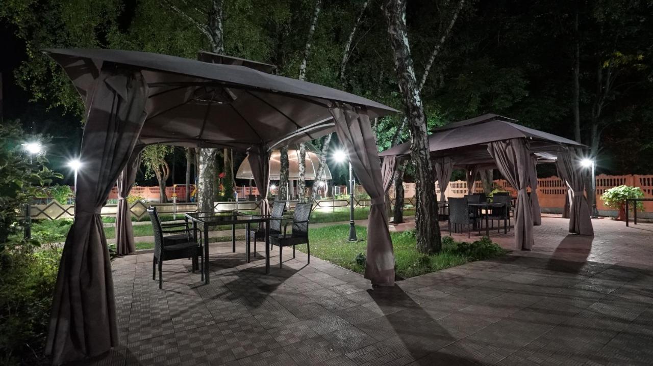 Mercury Hotel Kharkov Ngoại thất bức ảnh