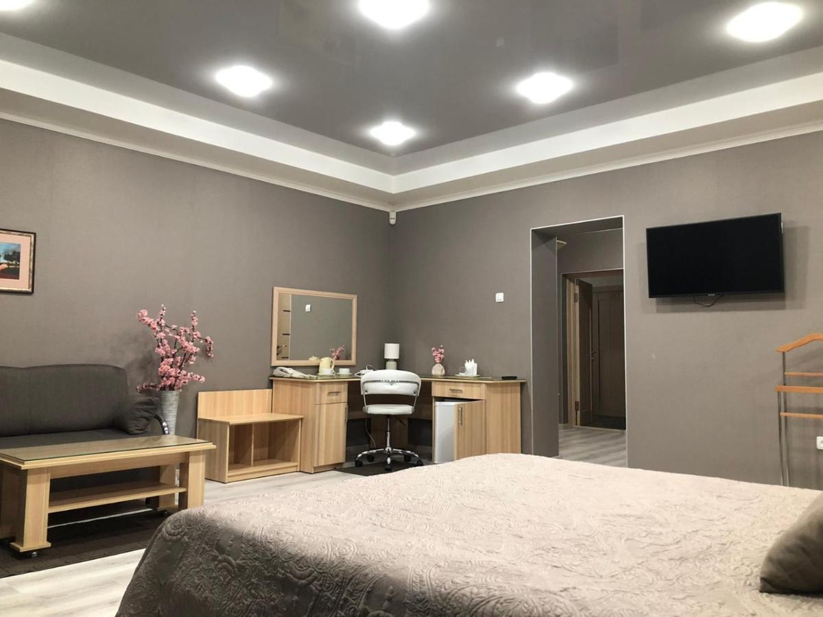 Mercury Hotel Kharkov Ngoại thất bức ảnh