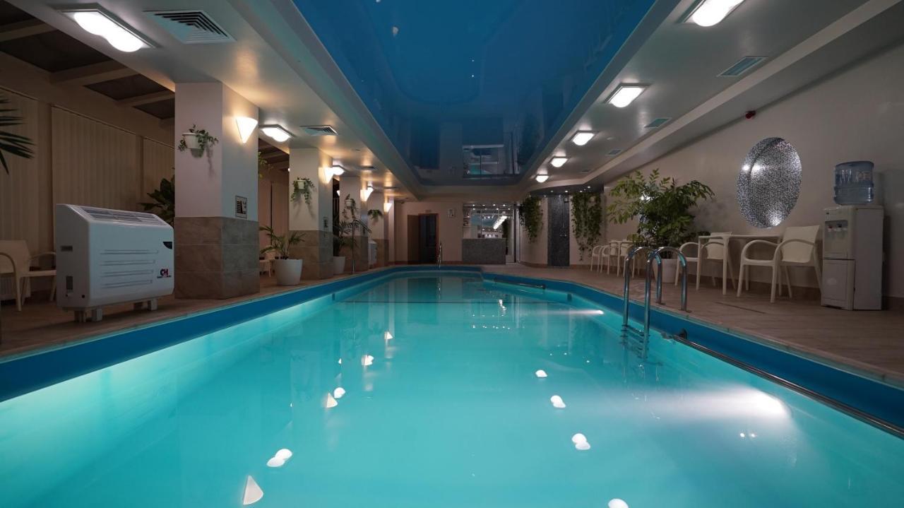 Mercury Hotel Kharkov Ngoại thất bức ảnh