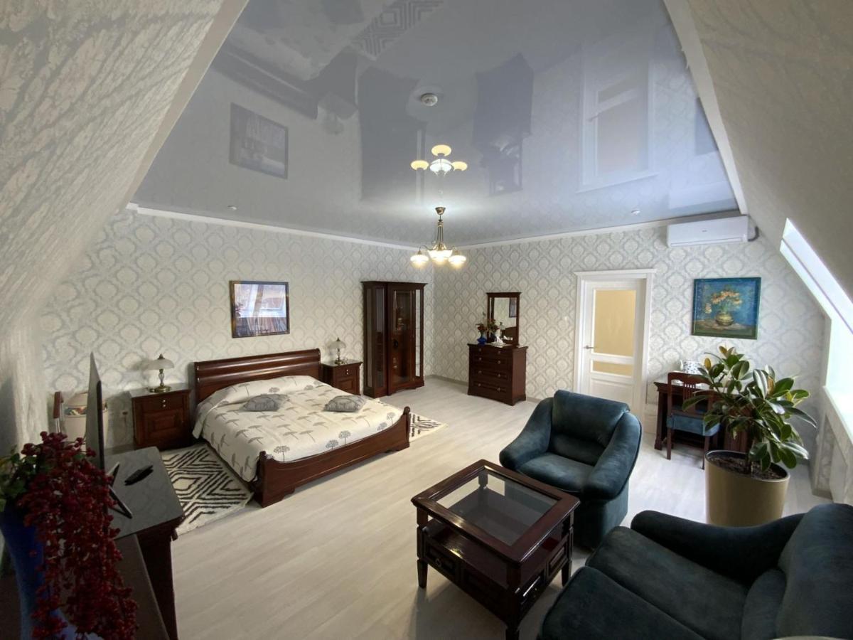 Mercury Hotel Kharkov Ngoại thất bức ảnh