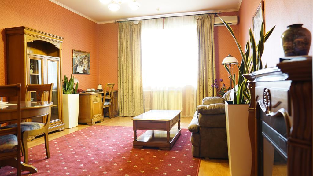 Mercury Hotel Kharkov Ngoại thất bức ảnh