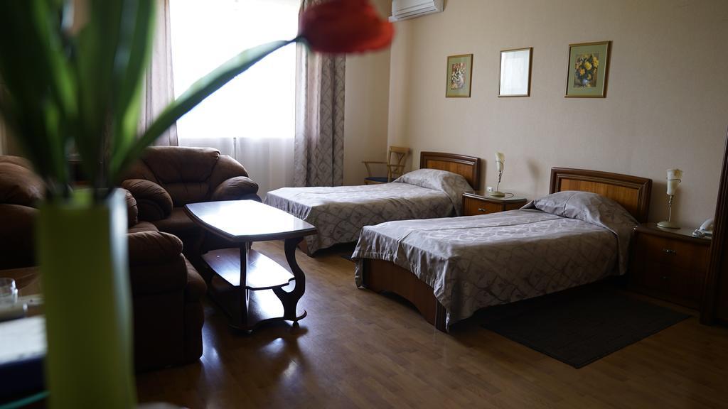 Mercury Hotel Kharkov Ngoại thất bức ảnh