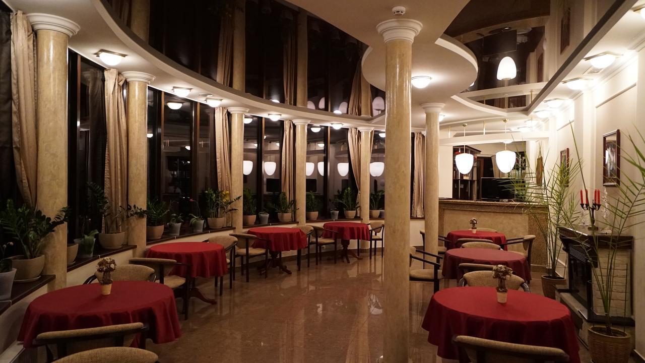 Mercury Hotel Kharkov Ngoại thất bức ảnh