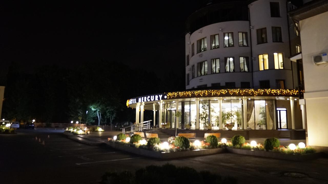 Mercury Hotel Kharkov Ngoại thất bức ảnh
